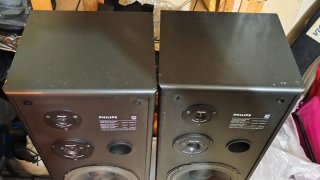 Altavoces Philips Hi-Fi Negros FB690 100w