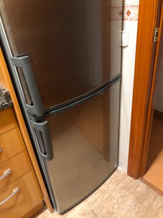Nevera Combi Whirlpool 186x60x60