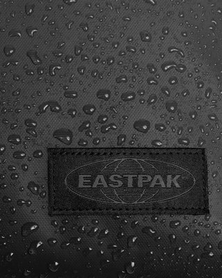 Mochila Eastpak Negra engomada 24L Day Pak'r