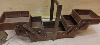 Caja de madera multiusos plegable