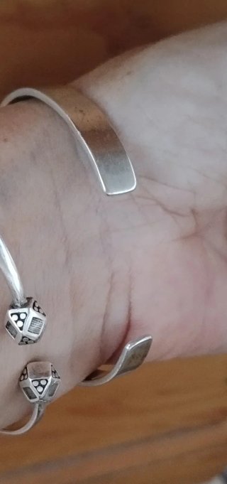 Pulsera de plata cuff.