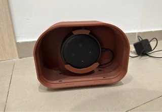 Caja para Alexa estilo Radio Vintage