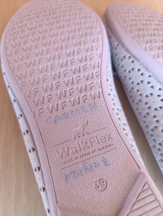 Bailarinas Wilkex Beige Talla 39. Tallaje pequeño.