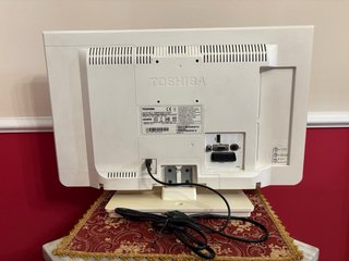 TV Toshiba Piccola Beige/Bianca