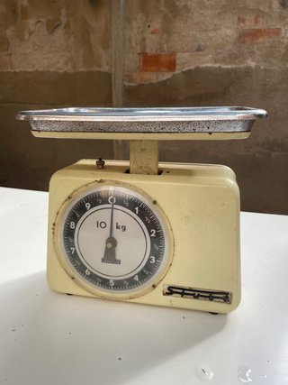 Báscula de cocina vintage Stube 10 kg funcional
