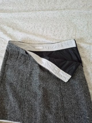Minifalda invierno negra y blanca talla 42