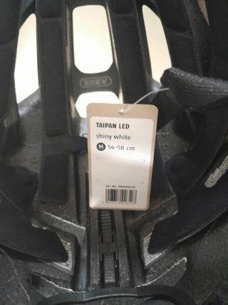 Casco Abus Taipan LED