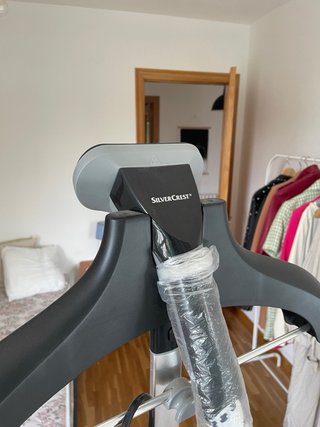 Planchador de vapor vertical