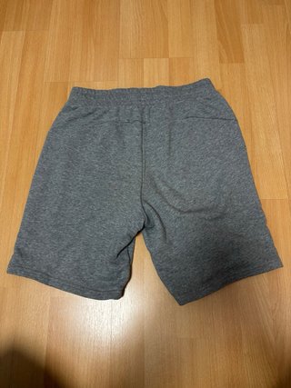 Pantalón deportivo Puma gris