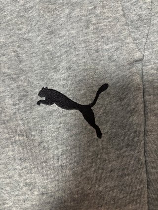Pantalón deportivo Puma gris