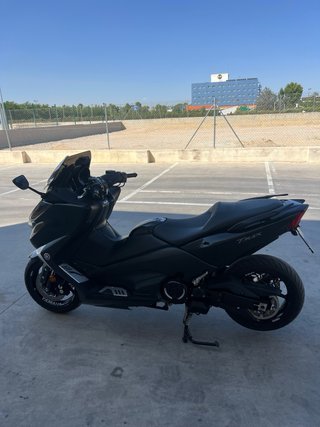 Yamaha TMAX 530 2019 Negra