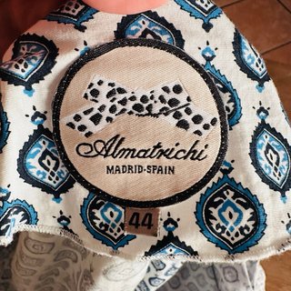 Vestido estampado azul y 15