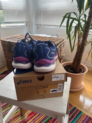 Asics Gel-Cumulus 24 Mujer Talla 40