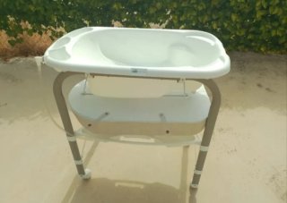 2 Bañeras para bebé con soporte