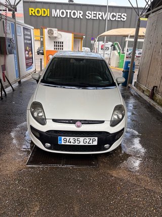 FIAT Punto Evo 2011