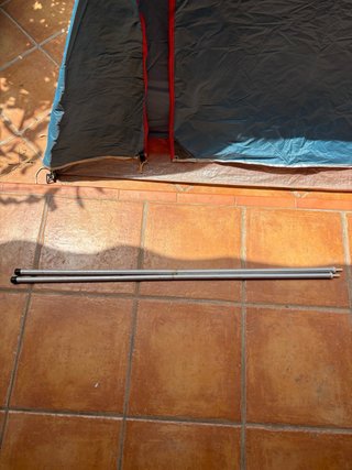 Tienda de campaña azul