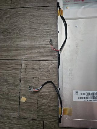Panel LCD 22" Chi Mei M220Z1-L03 funciona