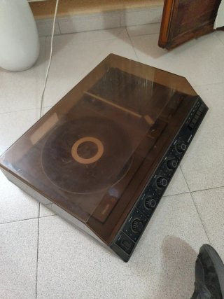Tocadiscos Philips AF 571 con Cassette