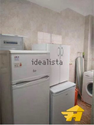Alquiler de una habitacion en calle Fray Martin