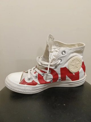 Converse Chuck Taylor Hi Top