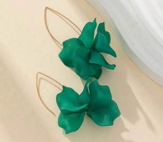Pendientes flor pétalos dorados y verdes