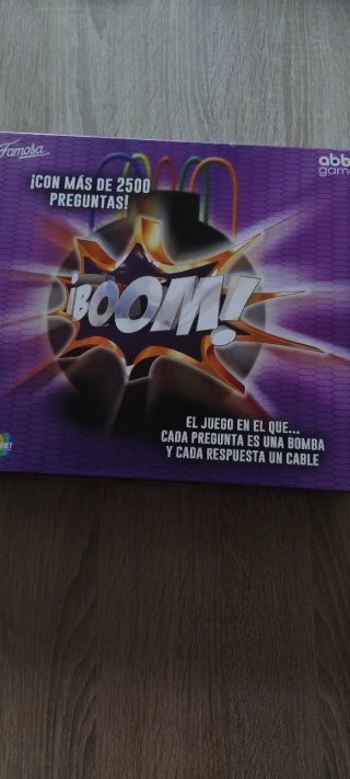 Juego de mesa ¡Boom! Famosa