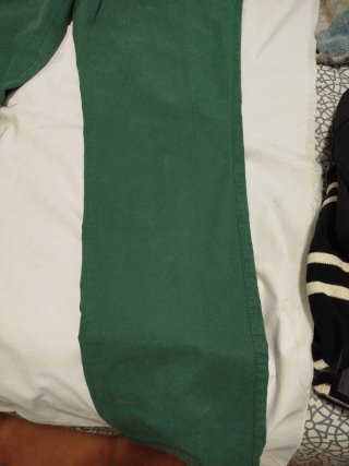 Pantalón verde de hombre talla 46.