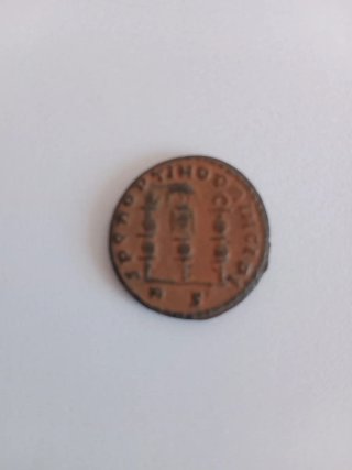 Moneda Romana Antigua maximo spqr