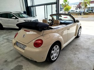 Volkswagen Beetle 2004