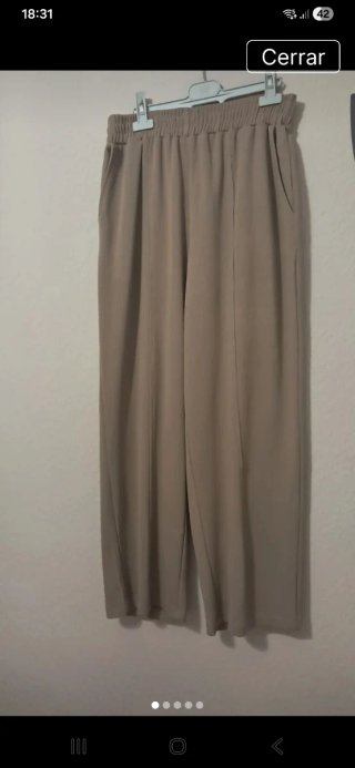 Pantalón beige