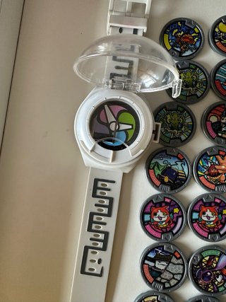 Reloj Yo-kai Watch y Medallas