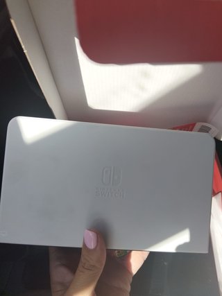 Nintendo Switch OLED Bianca e Nera con garanzia