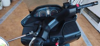 Suzuki Burgman 400 Maxi Scooter