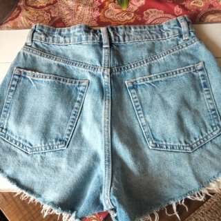 Lote Zara: Short Tejano y 2 Tops