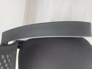 Silla de oficina negra