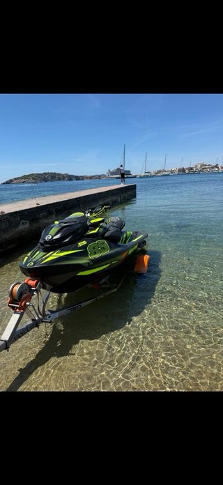 Sea-Doo RXP-RS 300 Negro/Amarillo