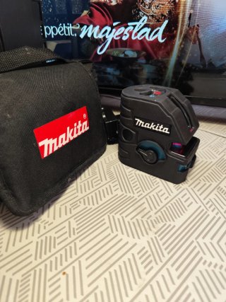Nivel Láser Makita SK104