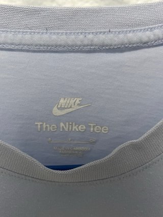 Camiseta Nike Azul Claro