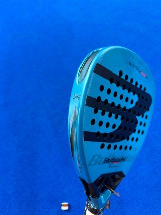 Pala Bullpadel Vertex Woman 2026