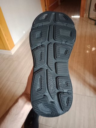 Hoka Bondi Talla 44.5