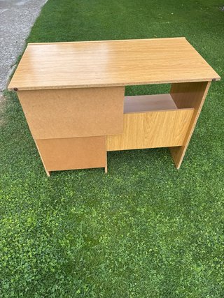 Mesa de escritorio .