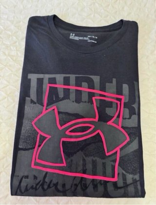 Camiseta Under Armour Negra Talla M