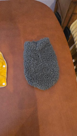 3 Trajes para perro acolchados, talla s,