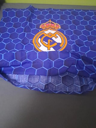 Cojín Real Madrid Hexagonal Azul