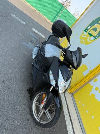 Moto Kymco Agility City 125 Negra