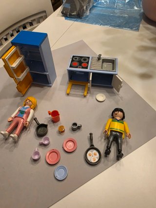 Cocina Playmobil con figuras y accesorios