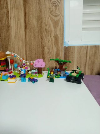 Lote Lego City y Animal Crossing