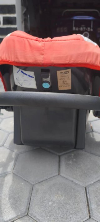 Carrinho de bebé Chicco com ovo