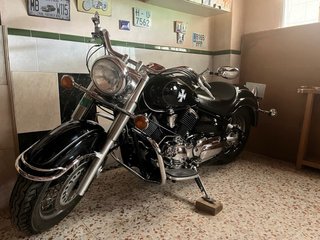 Yamaha Drag Star 1100 Classic Negra
