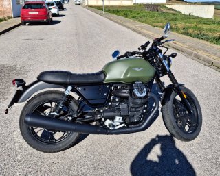 Moto Guzzi V7 III Stone Verde